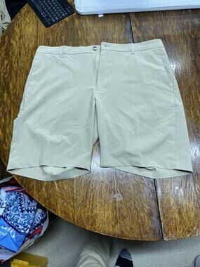Callaway Shorts Mens 38 Tan Flat Front Chino High Rise Stretch Travel Golf